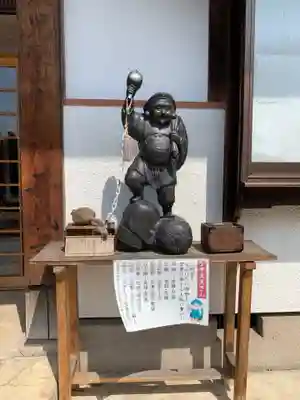 下野大師華蔵寺の像