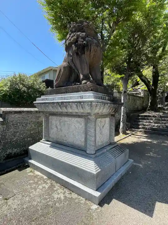 鎮西大社諏訪神社の狛犬