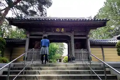 覚範寺の山門・神門