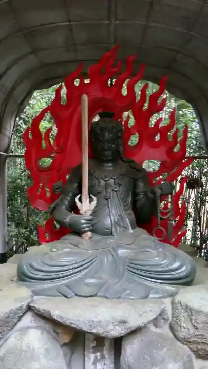 多聞院の{uncategorized: "未分類", other: "その他", undefined: "問題あり", building: "その他建物", grave: "お墓", sacred_gate: "鳥居", guardian: "狛犬", statue: "像", buddha: "仏像", history: "歴史", nature: "自然", garden: "庭園", animal: "動物", pagoda: "塔", temizu: "手水舎", mountain_gate: "山門・神門", sanctuary: "本殿・本堂", subordinate: "末社・摂社", art: "芸術", scenery: "景色", jizo: "地蔵", ema: "絵馬", goshuin: "御朱印", omikuji: "おみくじ", items: "授与品その他", amulet: "お守り", goshuincho: "御朱印帳", eats: "食事", festival: "お祭り", votive_dance: "神楽", shichigosan: "七五三参", wedding: "結婚式", experience: "体験その他", initially: "初詣", around: "周辺", anti_infection: "感染症対策"}