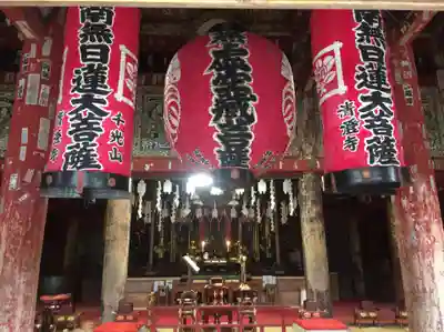 清澄寺の本殿・本堂