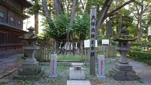 小室浅間神社の建物その他