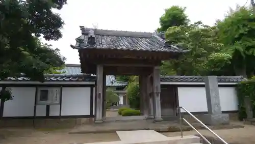 慶珊寺の山門・神門