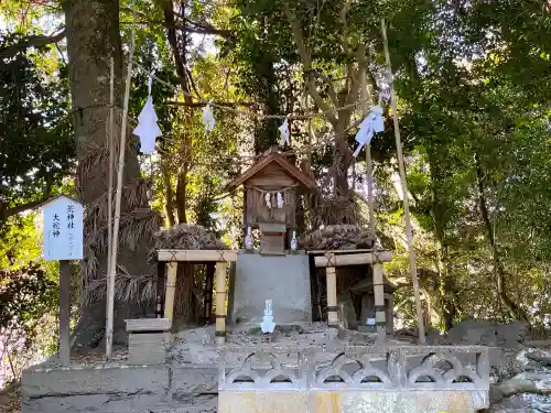 揖夜神社の末社