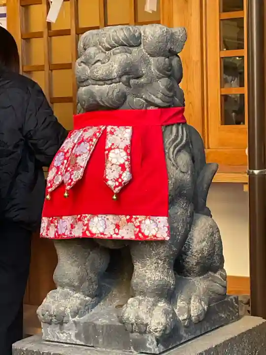 小網神社の{uncategorized: "未分類", other: "その他", undefined: "問題あり", building: "その他建物", grave: "お墓", sacred_gate: "鳥居", guardian: "狛犬", statue: "像", buddha: "仏像", history: "歴史", nature: "自然", garden: "庭園", animal: "動物", pagoda: "塔", temizu: "手水舎", mountain_gate: "山門・神門", sanctuary: "本殿・本堂", subordinate: "末社・摂社", art: "芸術", scenery: "景色", jizo: "地蔵", ema: "絵馬", goshuin: "御朱印", omikuji: "おみくじ", items: "授与品その他", amulet: "お守り", goshuincho: "御朱印帳", eats: "食事", festival: "お祭り", votive_dance: "神楽", shichigosan: "七五三参", wedding: "結婚式", experience: "体験その他", initially: "初詣", around: "周辺", anti_infection: "感染症対策"}