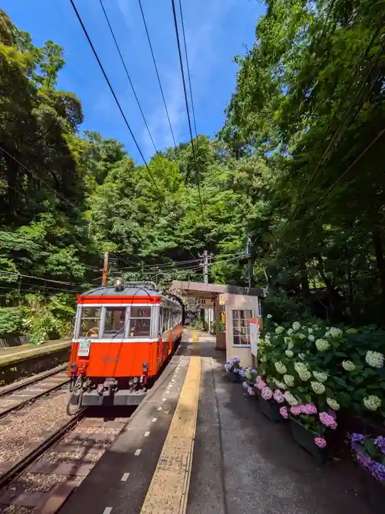 深澤銭洗弁財天の周辺