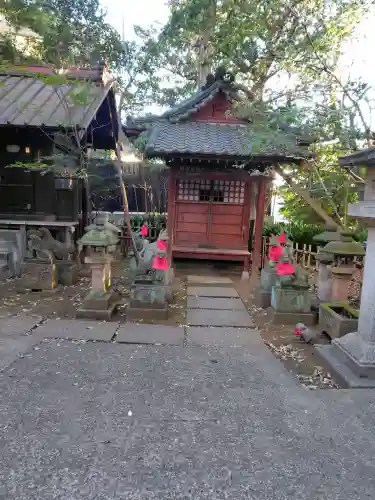 渋谷氷川神社の{uncategorized: "未分類", other: "その他", undefined: "問題あり", building: "その他建物", grave: "お墓", sacred_gate: "鳥居", guardian: "狛犬", statue: "像", buddha: "仏像", history: "歴史", nature: "自然", garden: "庭園", animal: "動物", pagoda: "塔", temizu: "手水舎", mountain_gate: "山門・神門", sanctuary: "本殿・本堂", subordinate: "末社・摂社", art: "芸術", scenery: "景色", jizo: "地蔵", ema: "絵馬", goshuin: "御朱印", omikuji: "おみくじ", items: "授与品その他", amulet: "お守り", goshuincho: "御朱印帳", eats: "食事", festival: "お祭り", votive_dance: "神楽", shichigosan: "七五三参", wedding: "結婚式", experience: "体験その他", initially: "初詣", around: "周辺", anti_infection: "感染症対策"}