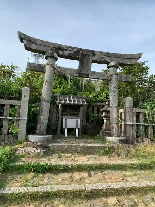 彌彦神社奥宮(御神廟)(新潟県)