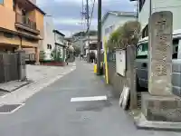 本成寺の{uncategorized: "未分類", other: "その他", undefined: "問題あり", building: "その他建物", grave: "お墓", sacred_gate: "鳥居", guardian: "狛犬", statue: "像", buddha: "仏像", history: "歴史", nature: "自然", garden: "庭園", animal: "動物", pagoda: "塔", temizu: "手水舎", mountain_gate: "山門・神門", sanctuary: "本殿・本堂", subordinate: "末社・摂社", art: "芸術", scenery: "景色", jizo: "地蔵", ema: "絵馬", goshuin: "御朱印", omikuji: "おみくじ", items: "授与品その他", amulet: "お守り", goshuincho: "御朱印帳", eats: "食事", festival: "お祭り", votive_dance: "神楽", shichigosan: "七五三参", wedding: "結婚式", experience: "体験その他", initially: "初詣", around: "周辺", anti_infection: "感染症対策"}