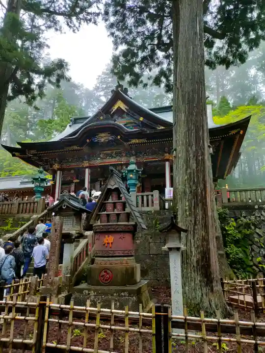 三峯神社の{uncategorized: "未分類", other: "その他", undefined: "問題あり", building: "その他建物", grave: "お墓", sacred_gate: "鳥居", guardian: "狛犬", statue: "像", buddha: "仏像", history: "歴史", nature: "自然", garden: "庭園", animal: "動物", pagoda: "塔", temizu: "手水舎", mountain_gate: "山門・神門", sanctuary: "本殿・本堂", subordinate: "末社・摂社", art: "芸術", scenery: "景色", jizo: "地蔵", ema: "絵馬", goshuin: "御朱印", omikuji: "おみくじ", items: "授与品その他", amulet: "お守り", goshuincho: "御朱印帳", eats: "食事", festival: "お祭り", votive_dance: "神楽", shichigosan: "七五三参", wedding: "結婚式", experience: "体験その他", initially: "初詣", around: "周辺", anti_infection: "感染症対策"}