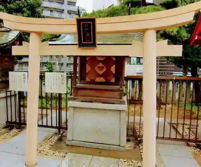 鶴見神社の末社・摂社