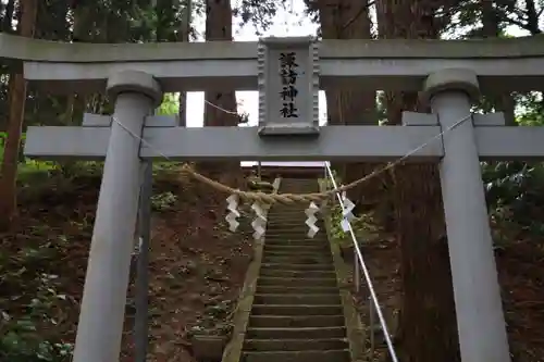 諏訪神社の鳥居