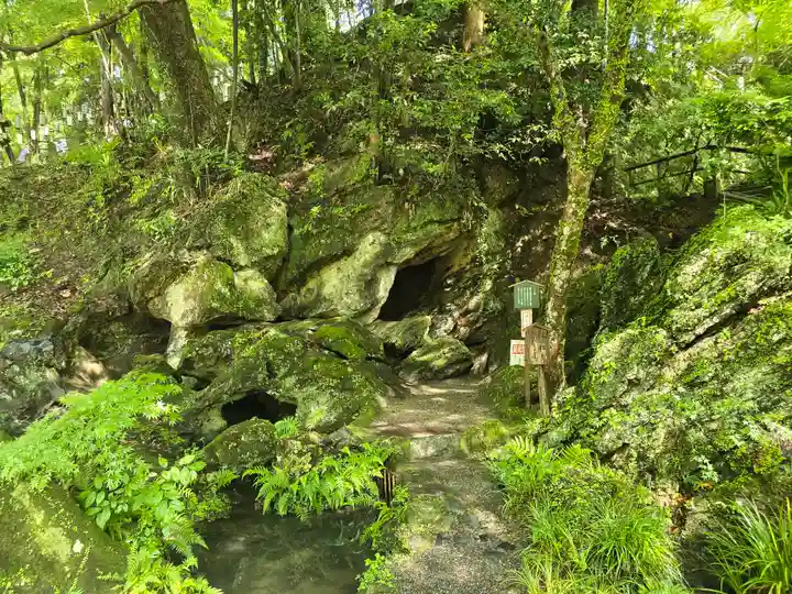 世尊院(滋賀県)