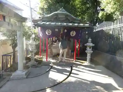 菊名池弁財天(神奈川県)