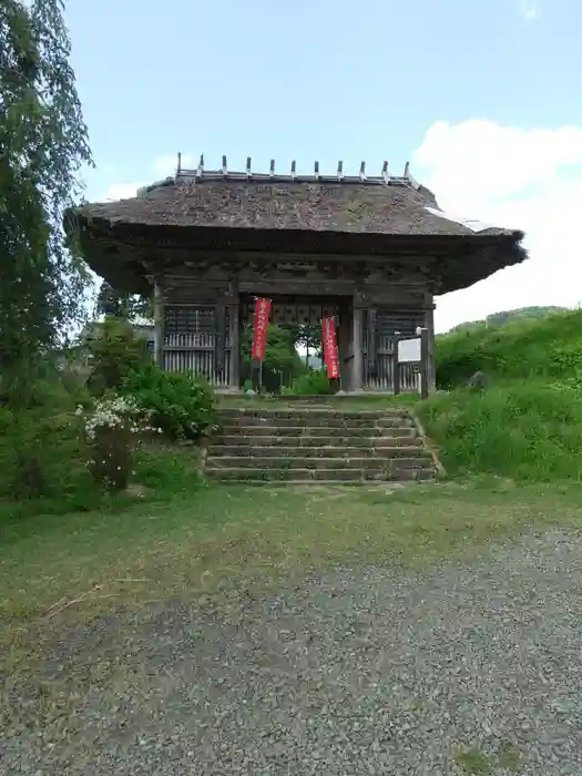 瀧水寺大日坊の山門