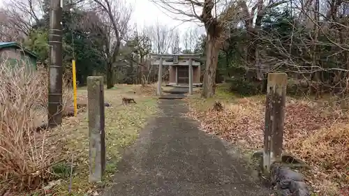 乳母神社の鳥居