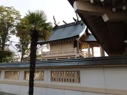 郡頭神社の本殿