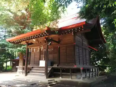 中里氷川神社の本殿・本堂
