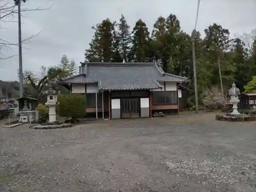 金藏寺の本殿