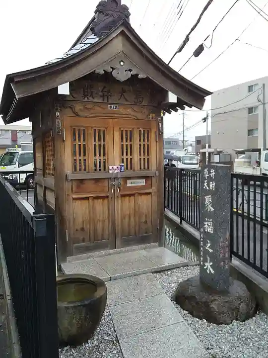 熊野神社の本殿・本堂