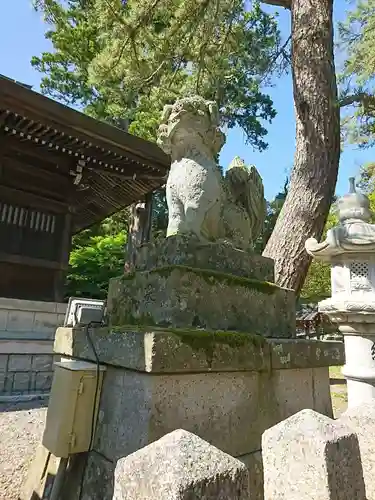 菅生石部神社の狛犬