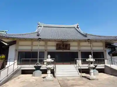長松寺の本殿・本堂