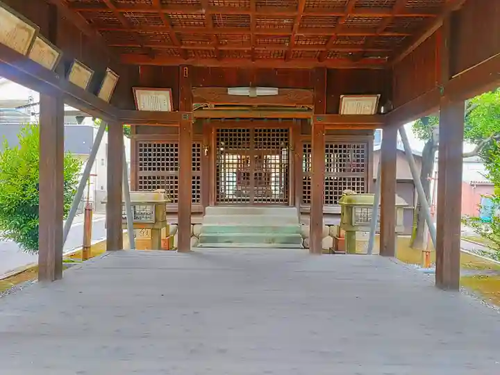 神明社(中之庄神明社)の本殿・本堂