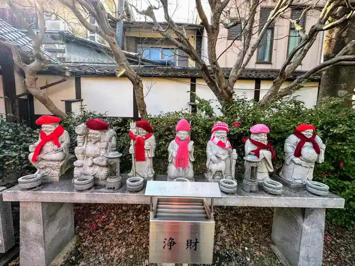 行願寺(革堂)の像