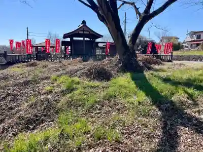 はね瀧道了尊の{uncategorized: "未分類", other: "その他", undefined: "問題あり", building: "その他建物", grave: "お墓", sacred_gate: "鳥居", guardian: "狛犬", statue: "像", buddha: "仏像", history: "歴史", nature: "自然", garden: "庭園", animal: "動物", pagoda: "塔", temizu: "手水舎", mountain_gate: "山門・神門", sanctuary: "本殿・本堂", subordinate: "末社・摂社", art: "芸術", scenery: "景色", jizo: "地蔵", ema: "絵馬", goshuin: "御朱印", omikuji: "おみくじ", items: "授与品その他", amulet: "お守り", goshuincho: "御朱印帳", eats: "食事", festival: "お祭り", votive_dance: "神楽", shichigosan: "七五三参", wedding: "結婚式", experience: "体験その他", initially: "初詣", around: "周辺", anti_infection: "感染症対策"}