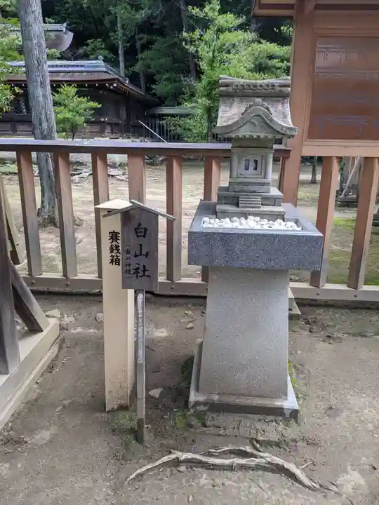武田神社の末社・摂社