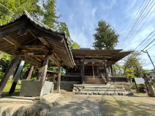 法養寺薬師堂の本殿・本堂