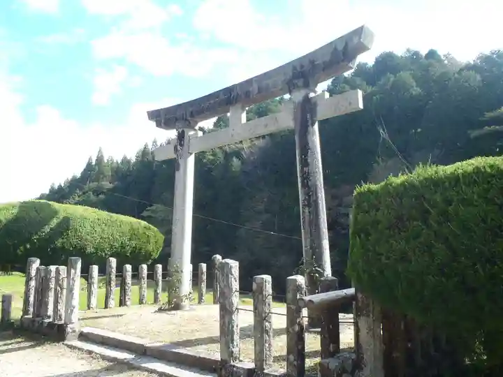 白山比咩神社(岐阜県)