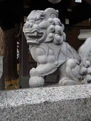 神明大神宮の狛犬