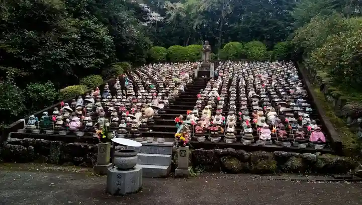 宝山寺の地蔵