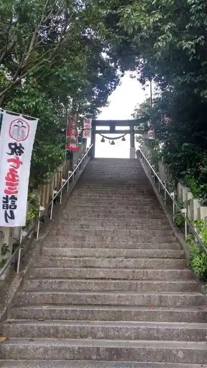 高尾神社の鳥居