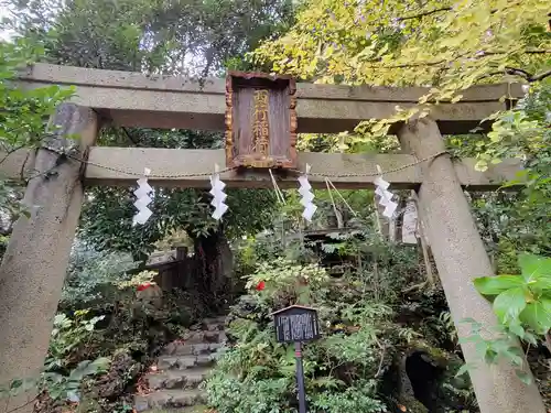 赤坂氷川神社の鳥居
