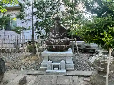 仙岳院の{uncategorized: "未分類", other: "その他", undefined: "問題あり", building: "その他建物", grave: "お墓", sacred_gate: "鳥居", guardian: "狛犬", statue: "像", buddha: "仏像", history: "歴史", nature: "自然", garden: "庭園", animal: "動物", pagoda: "塔", temizu: "手水舎", mountain_gate: "山門・神門", sanctuary: "本殿・本堂", subordinate: "末社・摂社", art: "芸術", scenery: "景色", jizo: "地蔵", ema: "絵馬", goshuin: "御朱印", omikuji: "おみくじ", items: "授与品その他", amulet: "お守り", goshuincho: "御朱印帳", eats: "食事", festival: "お祭り", votive_dance: "神楽", shichigosan: "七五三参", wedding: "結婚式", experience: "体験その他", initially: "初詣", around: "周辺", anti_infection: "感染症対策"}