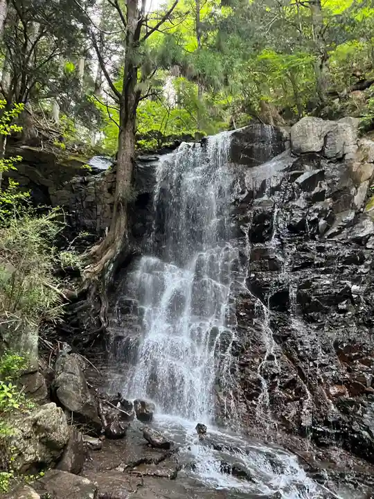 母の白滝神社(山梨県)