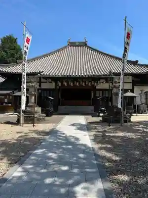 八事山 興正寺の本殿・本堂