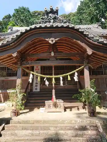 渭伊神社の本殿・本堂