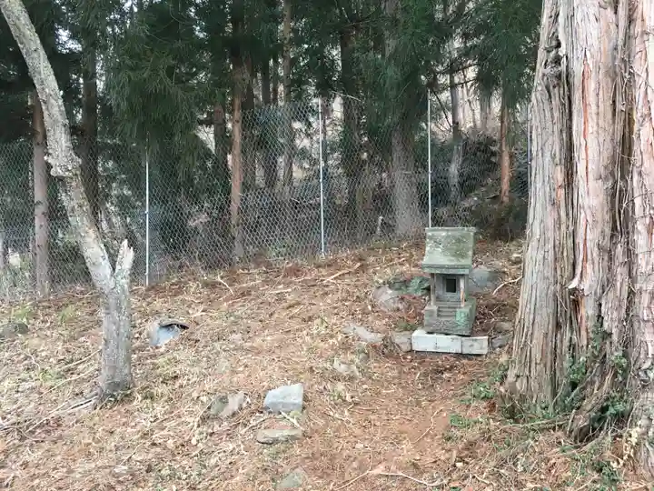 北赤井神社の末社・摂社