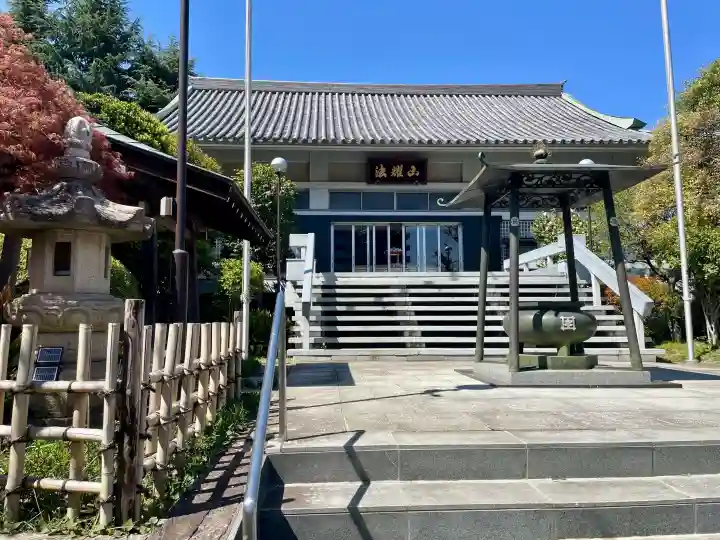 本立寺の{uncategorized: "未分類", other: "その他", undefined: "問題あり", building: "その他建物", grave: "お墓", sacred_gate: "鳥居", guardian: "狛犬", statue: "像", buddha: "仏像", history: "歴史", nature: "自然", garden: "庭園", animal: "動物", pagoda: "塔", temizu: "手水舎", mountain_gate: "山門・神門", sanctuary: "本殿・本堂", subordinate: "末社・摂社", art: "芸術", scenery: "景色", jizo: "地蔵", ema: "絵馬", goshuin: "御朱印", omikuji: "おみくじ", items: "授与品その他", amulet: "お守り", goshuincho: "御朱印帳", eats: "食事", festival: "お祭り", votive_dance: "神楽", shichigosan: "七五三参", wedding: "結婚式", experience: "体験その他", initially: "初詣", around: "周辺", anti_infection: "感染症対策"}