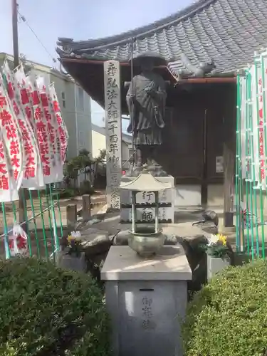 大喜寺の像