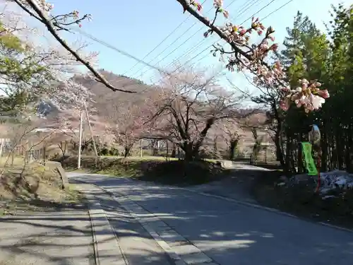 安積疎水神社の周辺