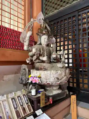 宝厳寺の{uncategorized: "未分類", other: "その他", undefined: "問題あり", building: "その他建物", grave: "お墓", sacred_gate: "鳥居", guardian: "狛犬", statue: "像", buddha: "仏像", history: "歴史", nature: "自然", garden: "庭園", animal: "動物", pagoda: "塔", temizu: "手水舎", mountain_gate: "山門・神門", sanctuary: "本殿・本堂", subordinate: "末社・摂社", art: "芸術", scenery: "景色", jizo: "地蔵", ema: "絵馬", goshuin: "御朱印", omikuji: "おみくじ", items: "授与品その他", amulet: "お守り", goshuincho: "御朱印帳", eats: "食事", festival: "お祭り", votive_dance: "神楽", shichigosan: "七五三参", wedding: "結婚式", experience: "体験その他", initially: "初詣", around: "周辺", anti_infection: "感染症対策"}