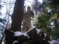 八王子神社の像