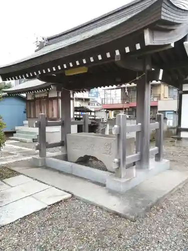 三輪神社の手水舎