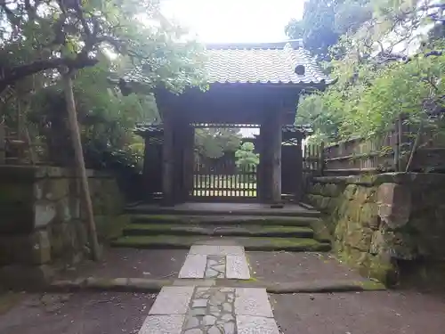 寿福寺の山門・神門
