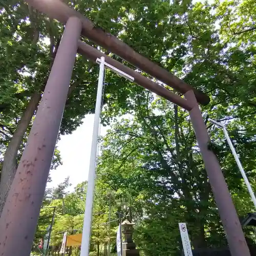 月寒神社の鳥居