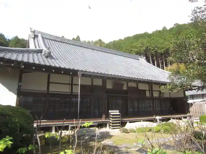 龍興寺の本殿・本堂